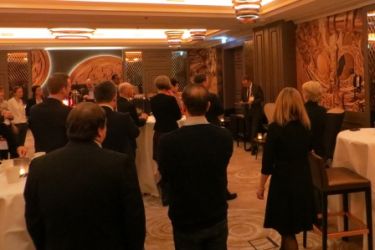 Langjährige Wegbegleiter bei der Rede von Vorstand Dr. M. Preußner